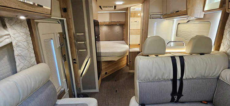 EURA MOBIL Profila RS 675 SB Camper for Rent